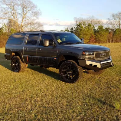 GMC YUKON 2000-2006 with CLASSIC FRONT W.I.Y.KIT STANDARD installed