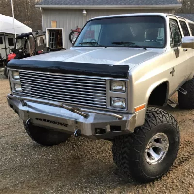 CHEVY SUBURBAN 1500 1973-1980 with CLASSIC FRONT Weld It Yourself STANDARD installed