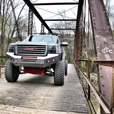 GMC 1500 2007.5-2013 with CLASSIC FRONT W.I.Y.KIT STANDARD installed