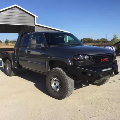 GMC 2500-3500HD 1999-2002 with CLASSIC FRONT Weld It Yourself Offroad installed