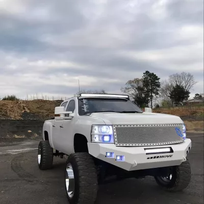 CHEVY 1500 2007.5-2013 with CLASSIC FRONT Weld It Yourself STANDARD installed