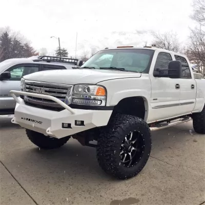 GMC 2500-3500HD 2003-2007 with CLASSIC FRONT W.I.Y.KIT STANDARD installed