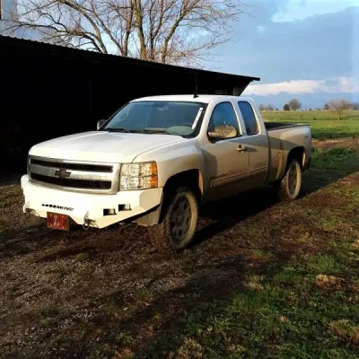 CHEVY 1500 2007.5-2013 with CLASSIC FRONT Weld It Yourself STANDARD installed