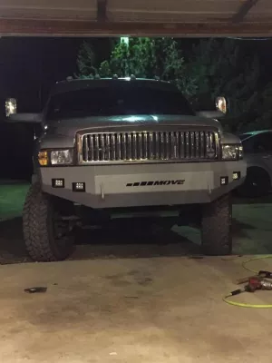 DODGE 2500-3500 1994-2002 with CLASSIC FRONT W.I.Y.KIT STANDARD installed