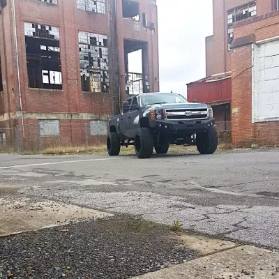 CHEVY 1500 2007.5-2013 with CLASSIC FRONT Weld It Yourself Offroad installed