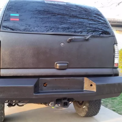 CHEVY SUBURBAN 1500 2000-2006 with CLASSIC REAR Weld It Yourself STANDARD installed