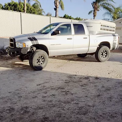 DODGE 2500-3500 2003-2005 with CLASSIC FRONT Weld It Yourself Offroad installed