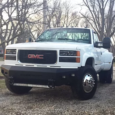 GMC 2500-3500HD 1988-1998 with CLASSIC FRONT W.I.Y.KIT STANDARD installed