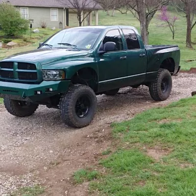 DODGE 1500 2002-2005 with CLASSIC FRONT W.I.Y.KIT STANDARD installed