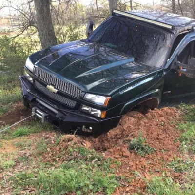 CHEVY 2500-3500HD 2003-2007 with CLASSIC FRONT Weld It Yourself Offroad installed