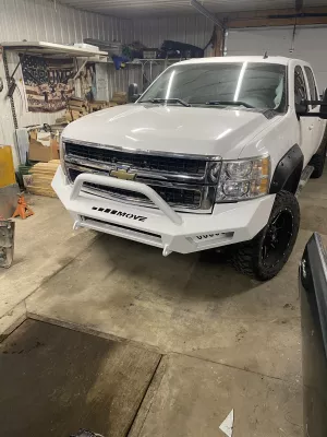 CHEVY 2500-3500HD 2007.5-2010 with PRECISION FRONT W.I.Y.KIT STANDARD installed