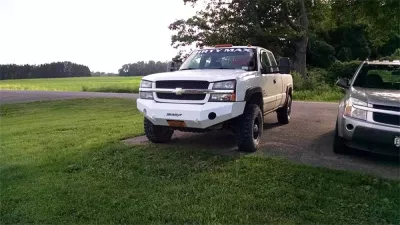 CHEVY 2500-3500HD 2003-2007 with CLASSIC FRONT W.I.Y.KIT STANDARD installed