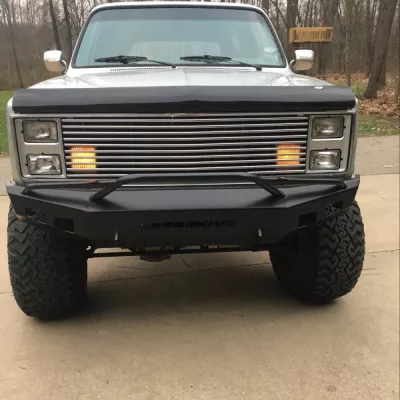 CHEVY SUBURBAN 1500 1973-1980 with CLASSIC FRONT Weld It Yourself STANDARD installed