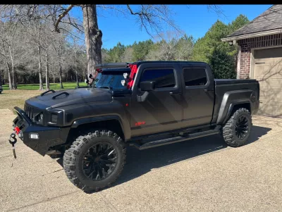 HUMMER H3 2005-2010 with CLASSIC FRONT Weld It Yourself Offroad installed