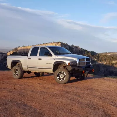 DODGE 1500 2002-2005 with CLASSIC FRONT W.I.Y.KIT STANDARD installed