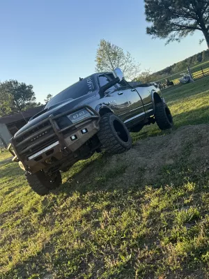 DODGE 2500-3500 2010-2018 with CLASSIC FRONT Weld It Yourself STANDARD installed