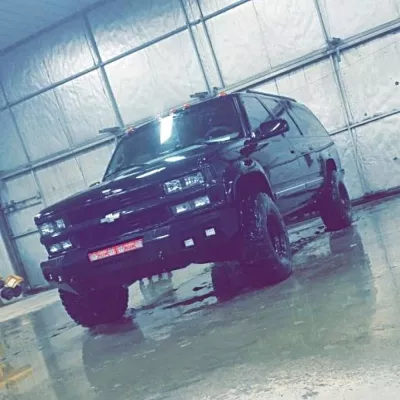 CHEVY SUBURBAN 1500 1992-1999 with CLASSIC FRONT Weld It Yourself STANDARD installed