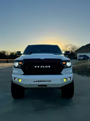 DODGE 1500 2019-2024 with CLASSIC FRONT W.I.Y.KIT STANDARD installed