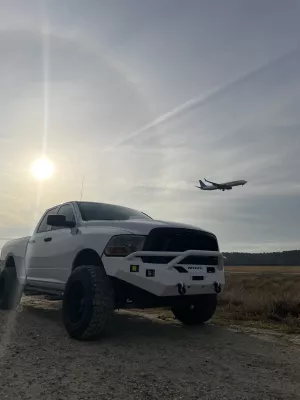DODGE 1500 2009-2012 with CLASSIC FRONT W.I.Y.KIT OFFROAD installed