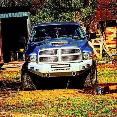 DODGE 1500 2002-2005 with CLASSIC FRONT W.I.Y.KIT STANDARD installed