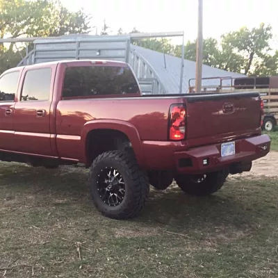 CHEVY 2500-3500HD 2003-2007 with CLASSIC REAR Weld It Yourself STANDARD installed