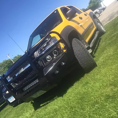 CHEVY COLORADO 2004-2012 with CLASSIC FRONT Weld It Yourself STANDARD installed