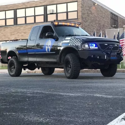 FORD F150 1999-2003 with CLASSIC FRONT Weld It Yourself Offroad installed