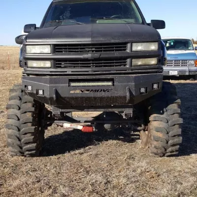 CHEVY SUBURBAN 1500 1992-1999 with CLASSIC FRONT Weld It Yourself STANDARD installed