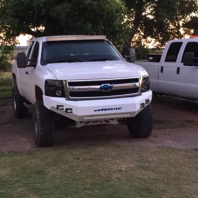 CHEVY 1500 2007.5-2013 with CLASSIC FRONT Weld It Yourself STANDARD installed