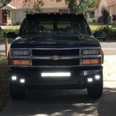 CHEVY SUBURBAN 1500 1992-1999 with CLASSIC FRONT Weld It Yourself STANDARD installed