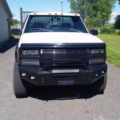 CHEVY 2500-3500HD 1988-1998 with CLASSIC FRONT W.I.Y.KIT STANDARD installed