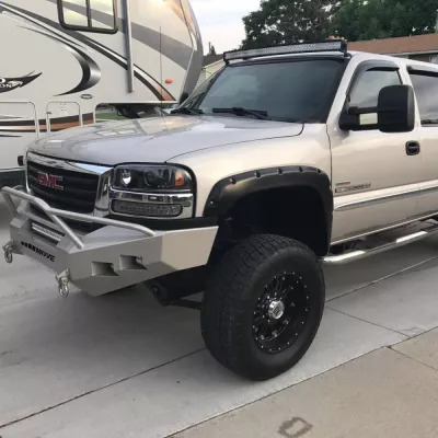 GMC 2500-3500HD 2003-2007 with CLASSIC FRONT Weld It Yourself STANDARD installed