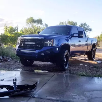 GMC 2500-3500HD 2011-2014 with CLASSIC FRONT Weld It Yourself STANDARD installed