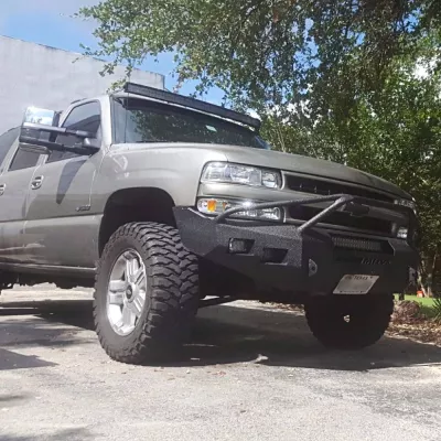 CHEVY SUBURBAN 1500 2000-2006 with CLASSIC FRONT Weld It Yourself STANDARD installed