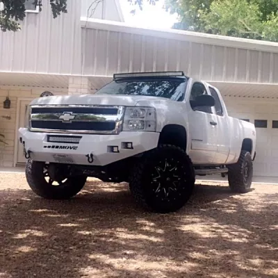 CHEVY 1500 2007.5-2013 with CLASSIC FRONT Weld It Yourself STANDARD installed