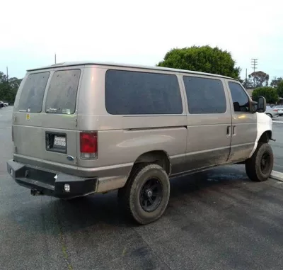FORD E-SERIES VAN 1992-2007 with CLASSIC REAR W.I.Y.KIT STANDARD installed