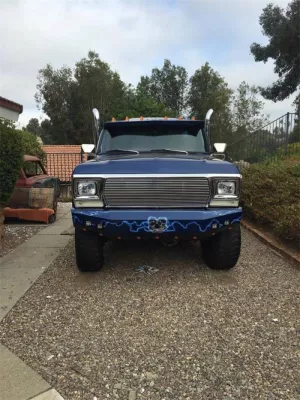 FORD F250-350 1973-1979 with CLASSIC FRONT Weld It Yourself STANDARD installed