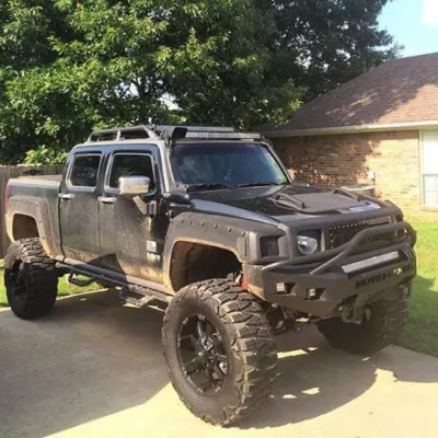 HUMMER H3 2005-2010 with CLASSIC FRONT Weld It Yourself STANDARD installed