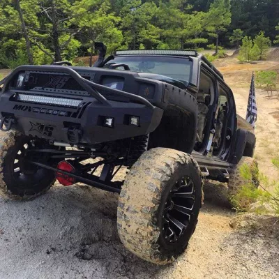 HUMMER H3 2005-2010 with CLASSIC FRONT Weld It Yourself STANDARD installed