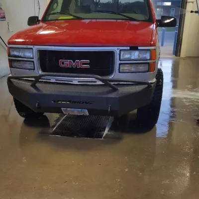 GMC 1500 1988-1998 with CLASSIC FRONT W.I.Y.KIT STANDARD installed