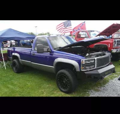 GMC 2500-3500HD 1988-1998 with CLASSIC FRONT W.I.Y.KIT STANDARD installed