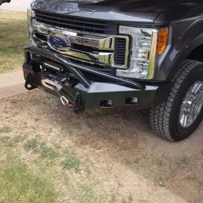 FORD F250-350 2017-2019 with CLASSIC FRONT W.I.Y.KIT OFFROAD installed