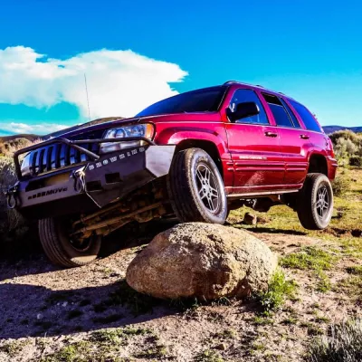 JEEP GRAND CHEROKEE 1999-2004 with CLASSIC FRONT Weld It Yourself STANDARD installed