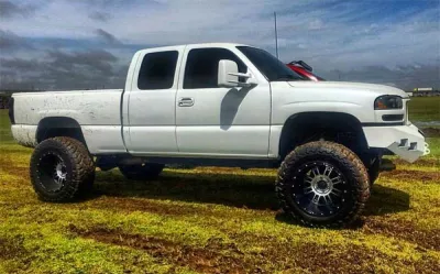 GMC 1500 2003-2007 with CLASSIC FRONT W.I.Y.KIT STANDARD installed