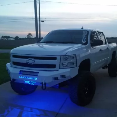 CHEVY 1500 2007.5-2013 with CLASSIC FRONT Weld It Yourself STANDARD installed