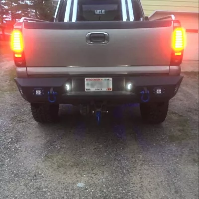 GMC 1500 2003-2007 with CLASSIC REAR W.I.Y.KIT STANDARD installed