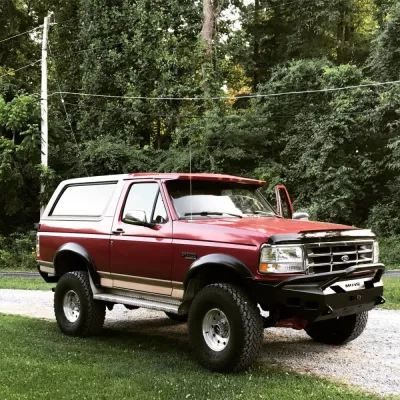 FORD BRONCO 1992-1996 with CLASSIC FRONT Weld It Yourself Offroad installed
