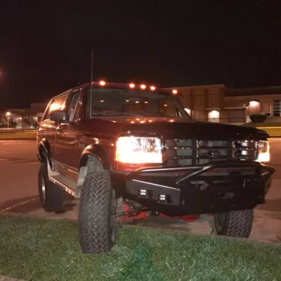 FORD BRONCO 1992-1996 with CLASSIC FRONT Weld It Yourself Offroad installed