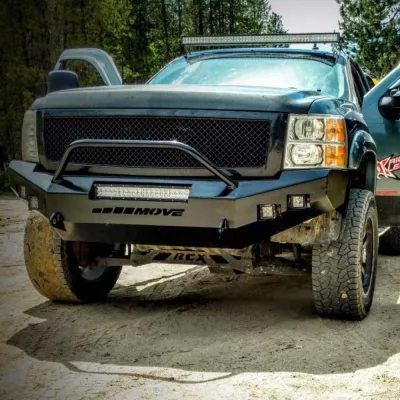 CHEVY 1500 2007.5-2013 with CLASSIC FRONT Weld It Yourself STANDARD installed