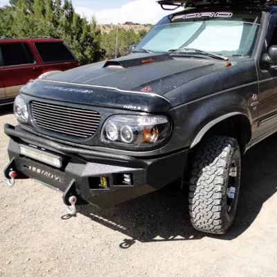 FORD EXPLORER 1995-2001 with CLASSIC FRONT Weld It Yourself STANDARD installed
